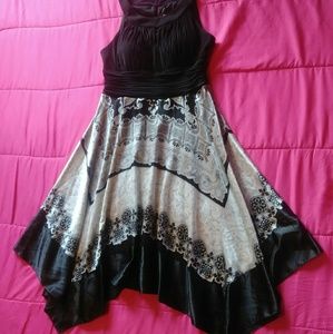 Melrose Sleeveless Dress